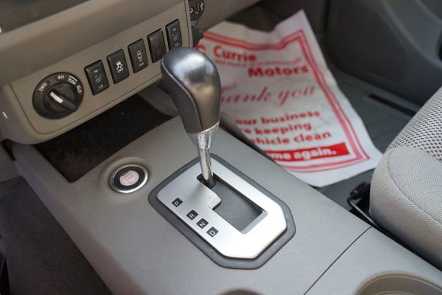 Used 2021 Nissan Frontier SV w/ Midnight Edition Floor Mats image 18