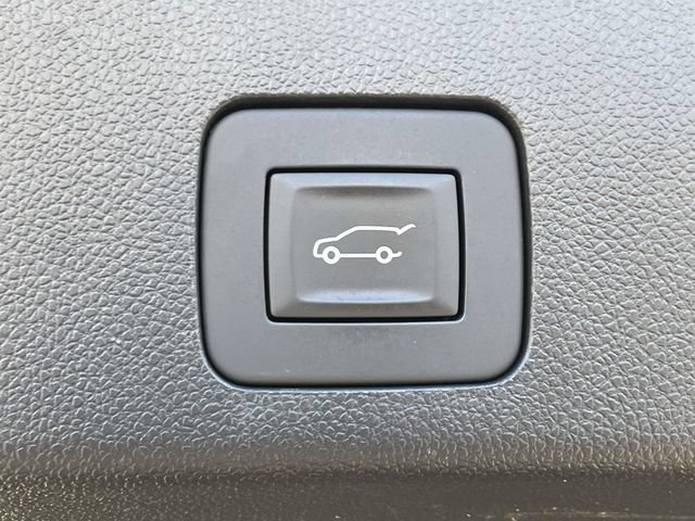Used 2025 Buick Encore GX Preferred w/ Comfort Package FWD image 9