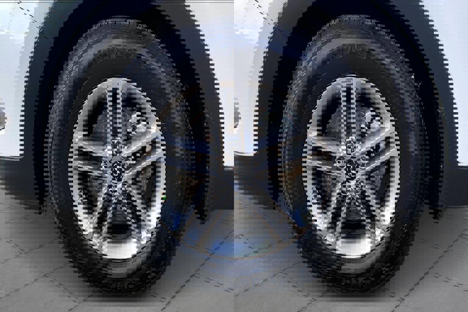 Used 2017 Hyundai Santa Fe Sport image 13