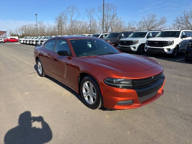 Used 2020 Dodge Charger SXT w/ Blacktop Package image 4