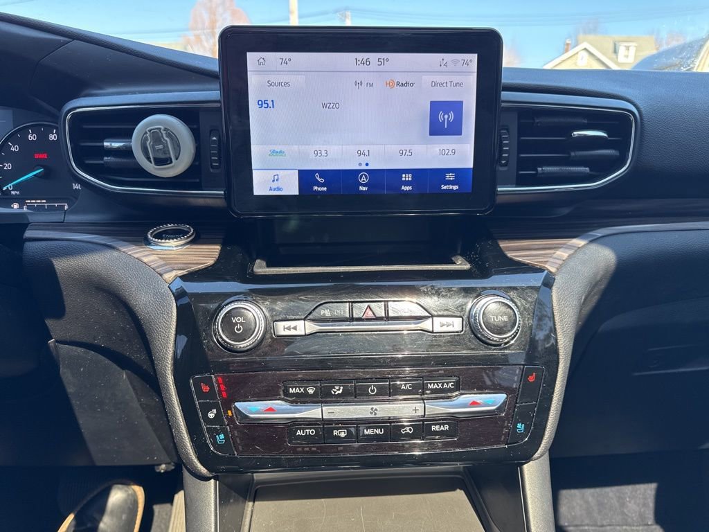 Certified 2022 Ford Explorer Limited w/ Equipment Group 301A image 12