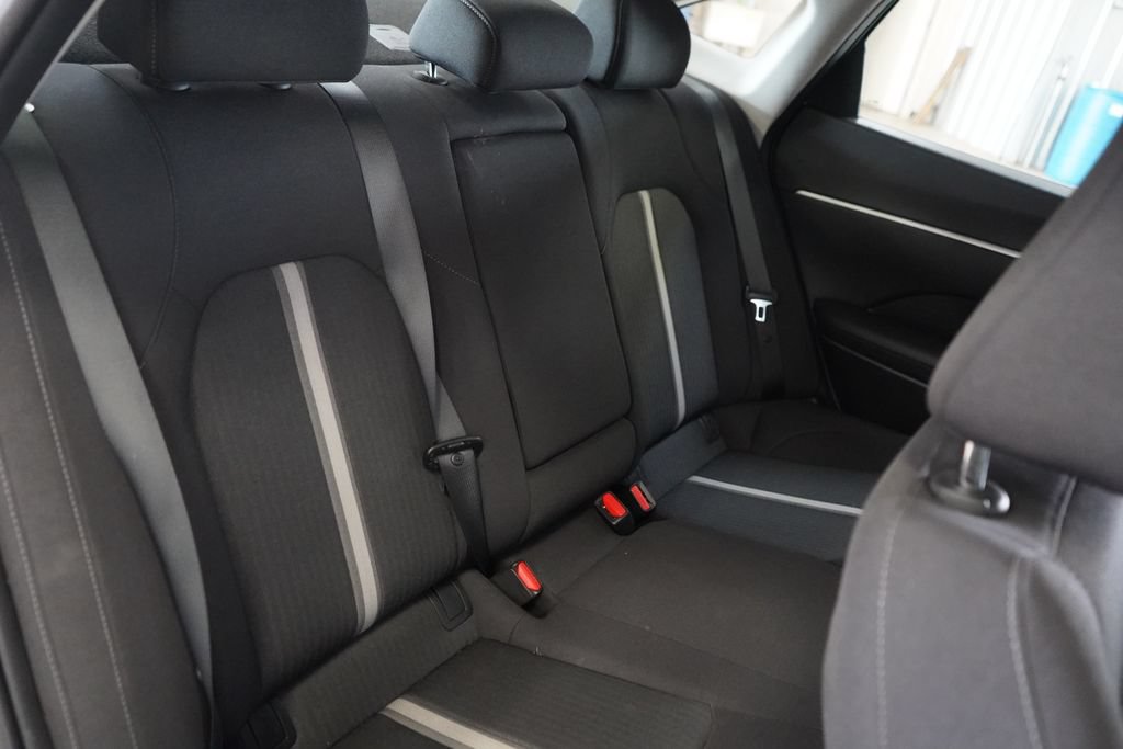 Used 2025 Hyundai Sonata SEL FWD image 21