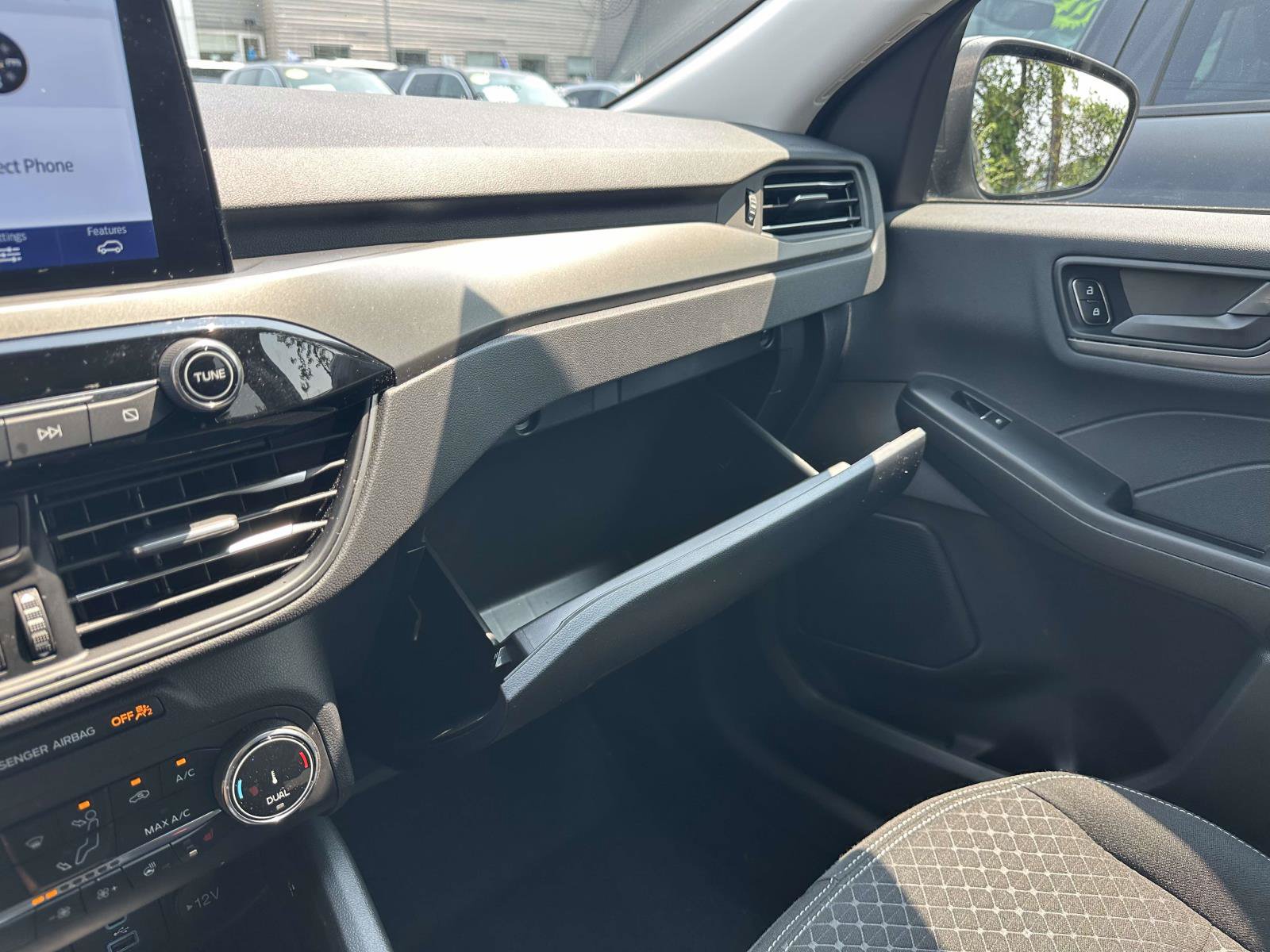 Certified 2023 Ford Escape Active AWD/4WD image 19