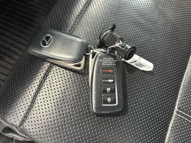 Used 2017 Lexus ES 350 image 33