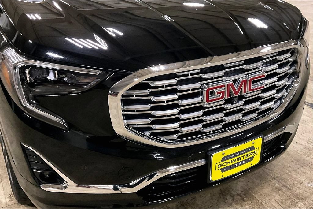 Used 2020 GMC Terrain Denali w/ GMC Pro Grade Package AWD/4WD image 29