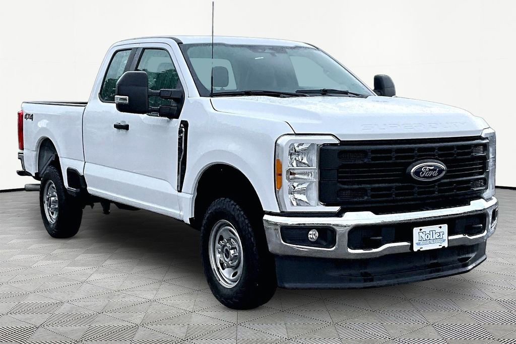 Certified 2023 Ford F250 XL w/ XL Chrome Package AWD/4WD image 12