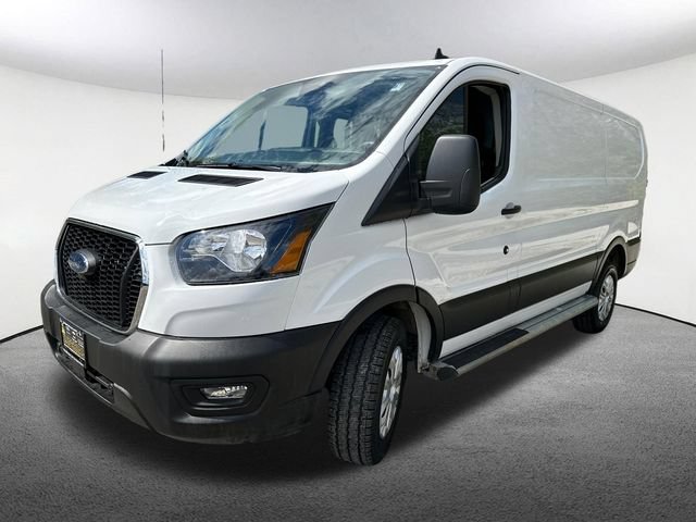 Certified 2025 Ford Transit 250 Low Roof w/ Exterior Upgrade Package RWD image 5