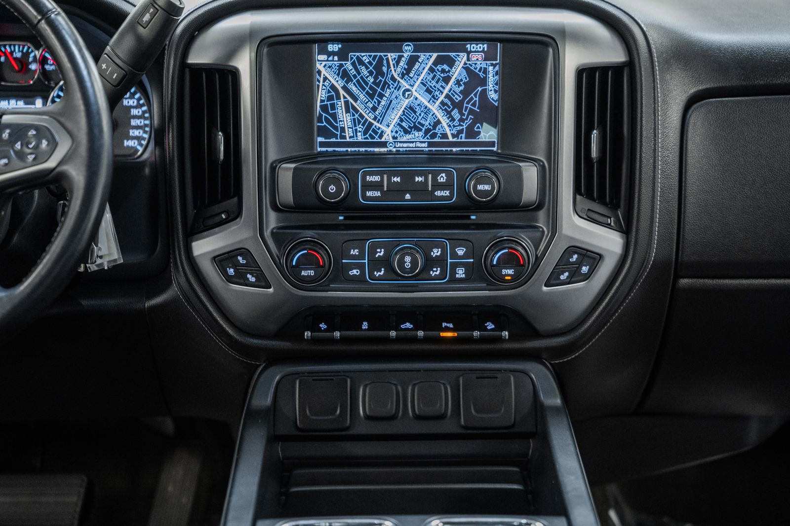 Used 2017 Chevrolet Silverado 1500 LTZ Z71 w/ LTZ Plus Package image 29