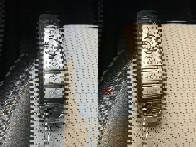 Certified 2022 Ford Escape Titanium w/ Titanium Elite Package image 26