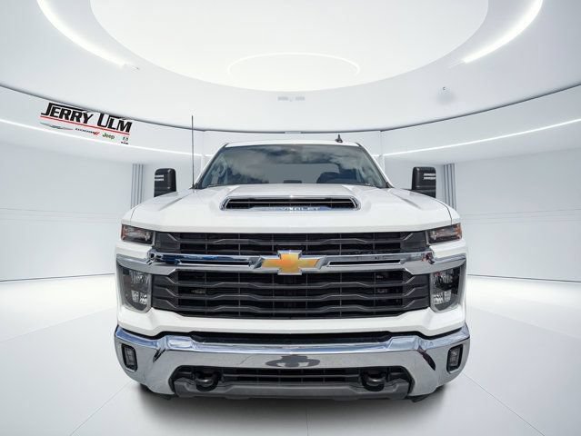 Used 2025 Chevrolet Silverado 2500 LT w/ Convenience Package AWD/4WD image 9