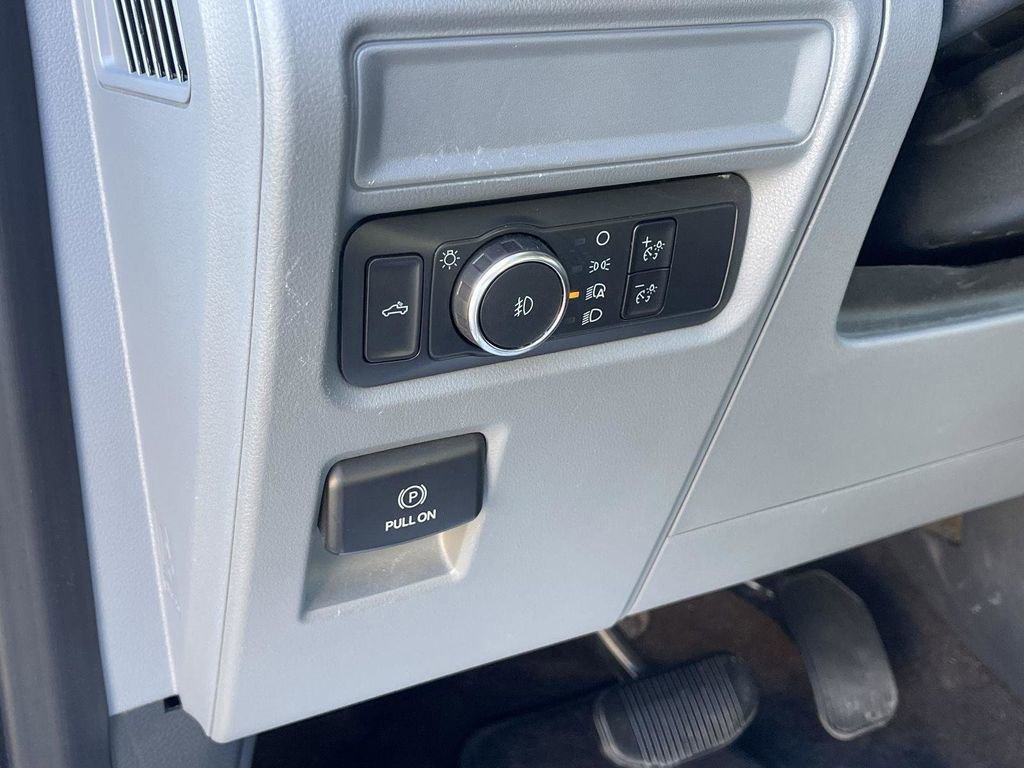 Certified 2023 Ford F150 XL w/ XL Chrome Appearance Package image 25