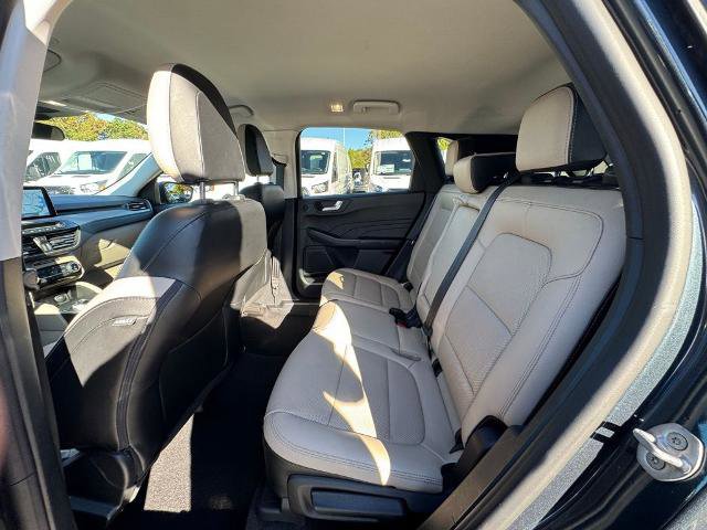 Certified 2022 Ford Escape SEL w/ Technology Package FWD image 8