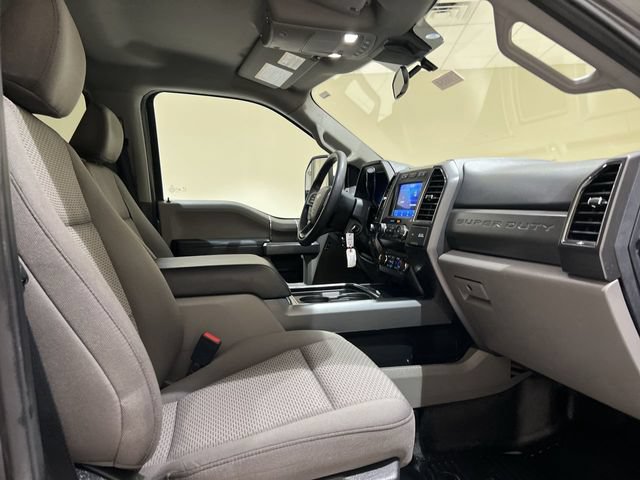 Certified 2022 Ford F250 XLT w/ XLT Premium Package AWD/4WD image 24