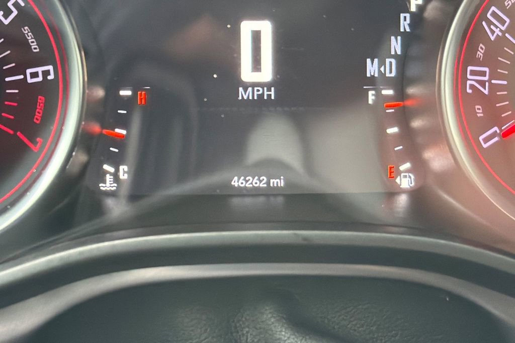 Used 2019 Dodge Challenger SXT image 24