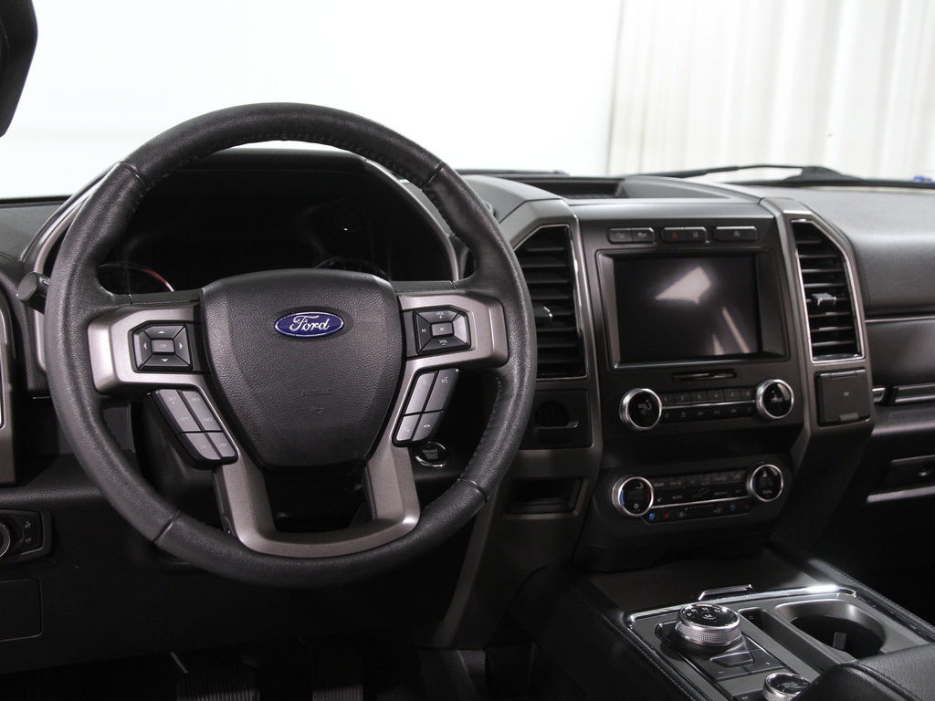 Certified 2020 Ford Expedition XLT w/ Equipment Group 202A image 7