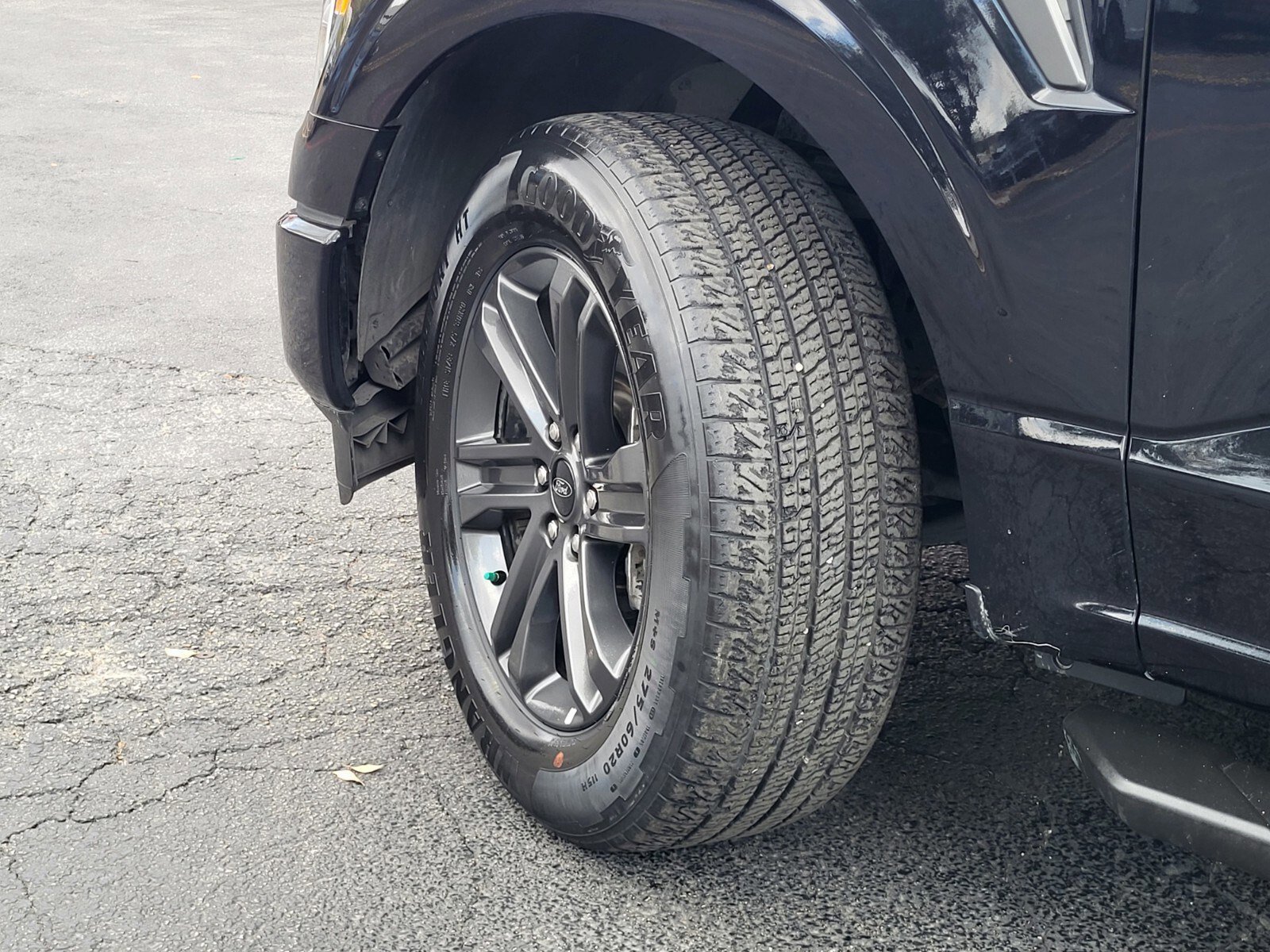 Certified 2023 Ford F150 XLT w/ Equipment Group 302A High image 33