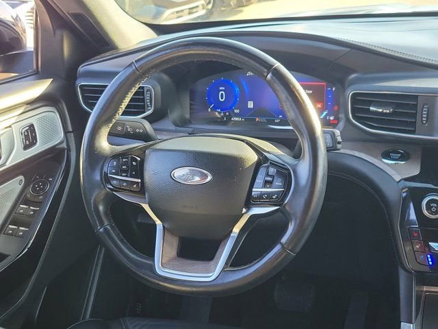 Certified 2023 Ford Explorer Platinum w/ Technology Package image 19