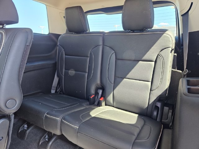 Used 2022 GMC Acadia Denali w/ Denali Ultimate Package AWD/4WD image 14