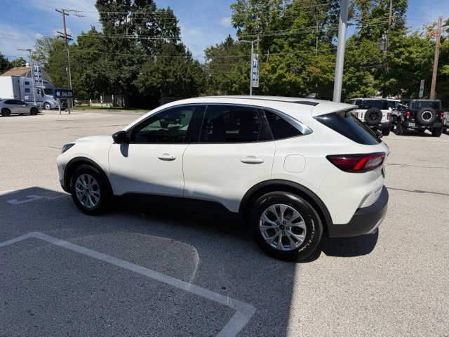 Certified 2023 Ford Escape Active FWD image 8