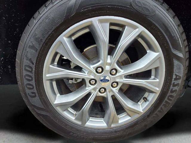 Certified 2020 Ford Explorer XLT w/ Equipment Group 202A AWD/4WD image 34