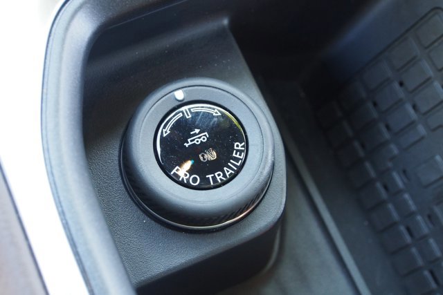 Certified 2025 Ford Expedition King Ranch AWD/4WD image 26
