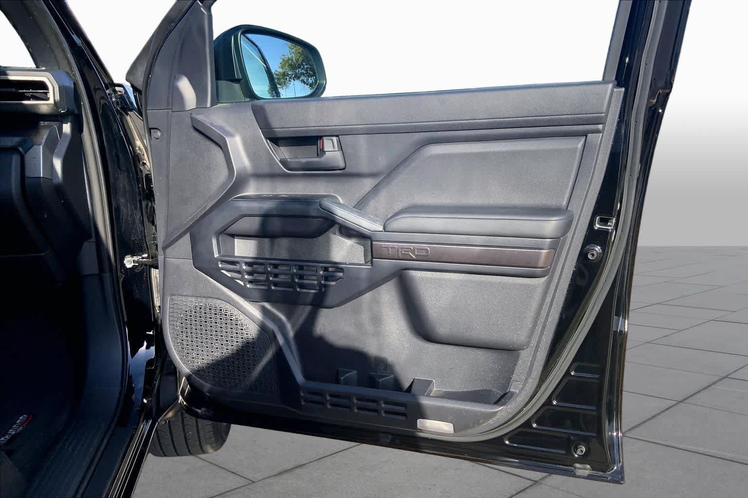 Used 2025 Toyota 4Runner TRD Sport AWD/4WD image 23