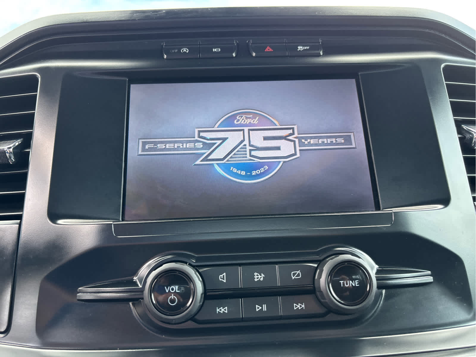 Certified 2023 Ford F150 XL w/ STX Appearance Package image 18