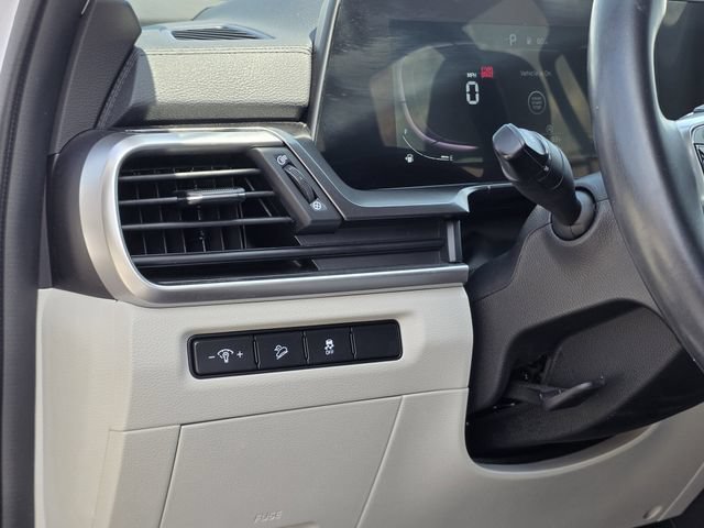Used 2024 Kia Telluride S w/ S Sunroof Package FWD image 20