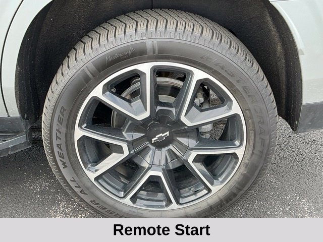 Used 2024 Chevrolet Tahoe RST w/ Luxury Package AWD/4WD image 12