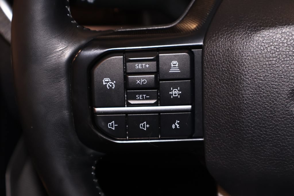 Certified 2026 Ford F350 Platinum AWD/4WD image 25