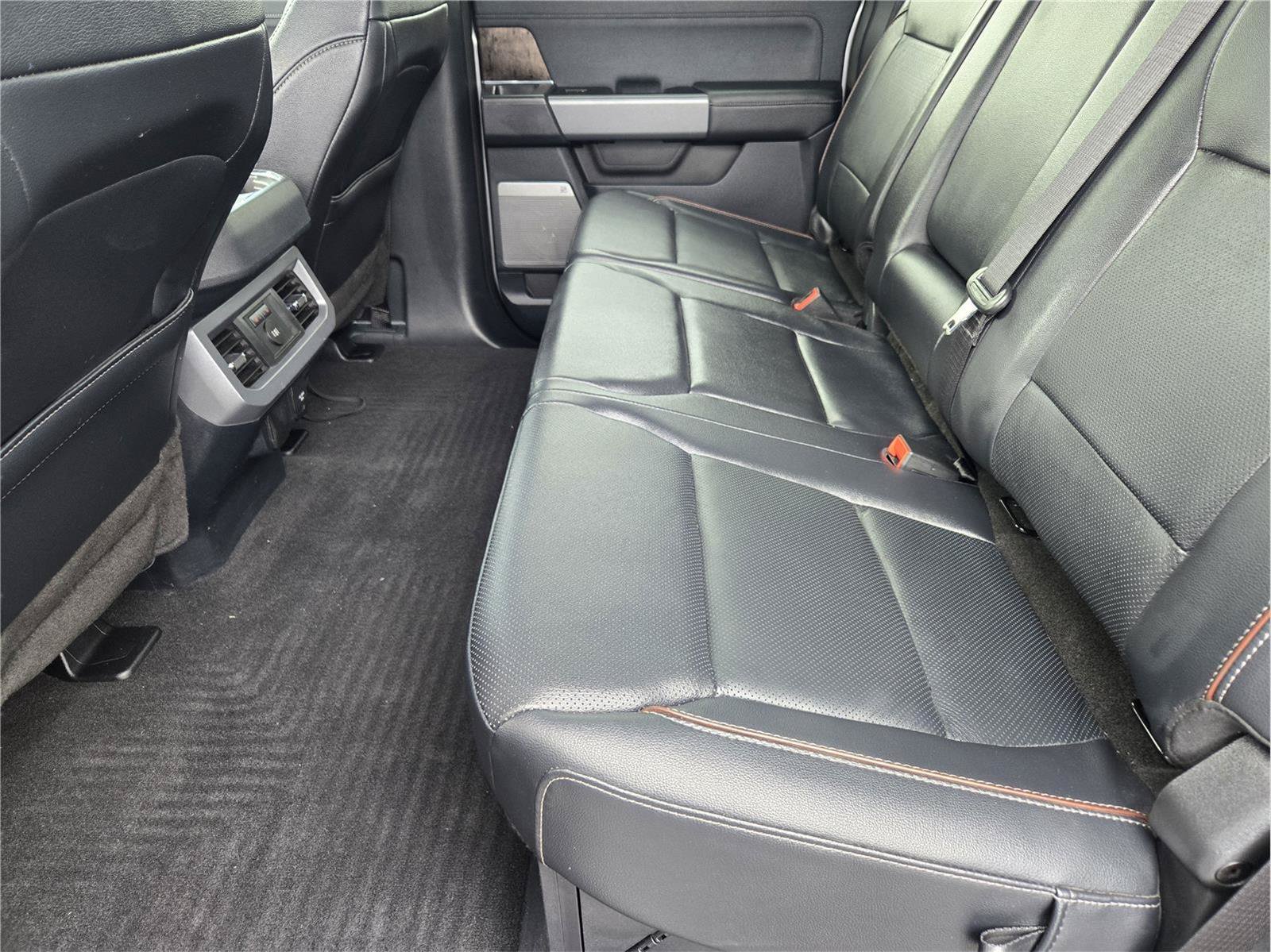 Certified 2023 Ford F250 Lariat w/ Lariat Ultimate Package AWD/4WD image 29