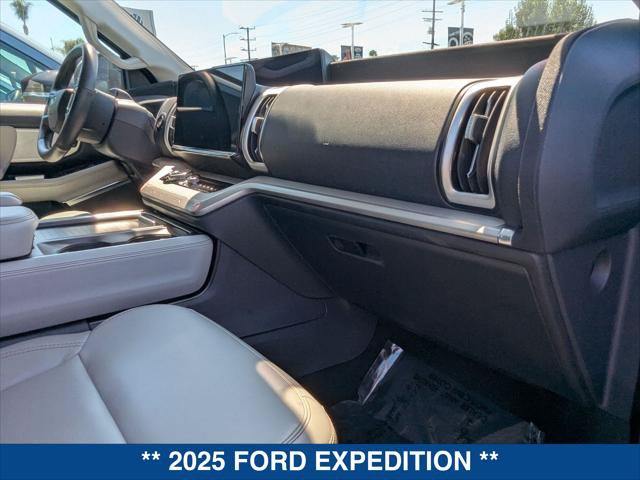 Certified 2025 Ford Expedition Active RWD image 24