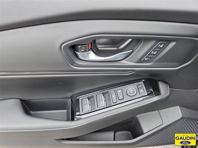 Used 2024 Honda Accord Touring image 18