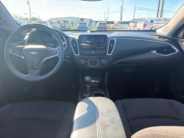 Used 2023 Chevrolet Malibu LT FWD image 31
