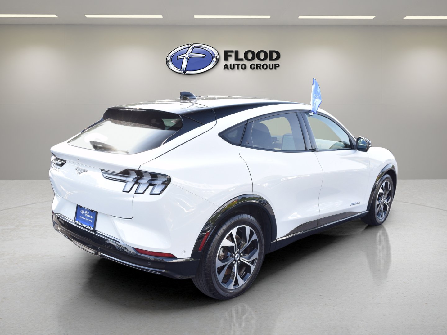 Certified 2023 Ford Mustang Mach-E Premium AWD/4WD image 4