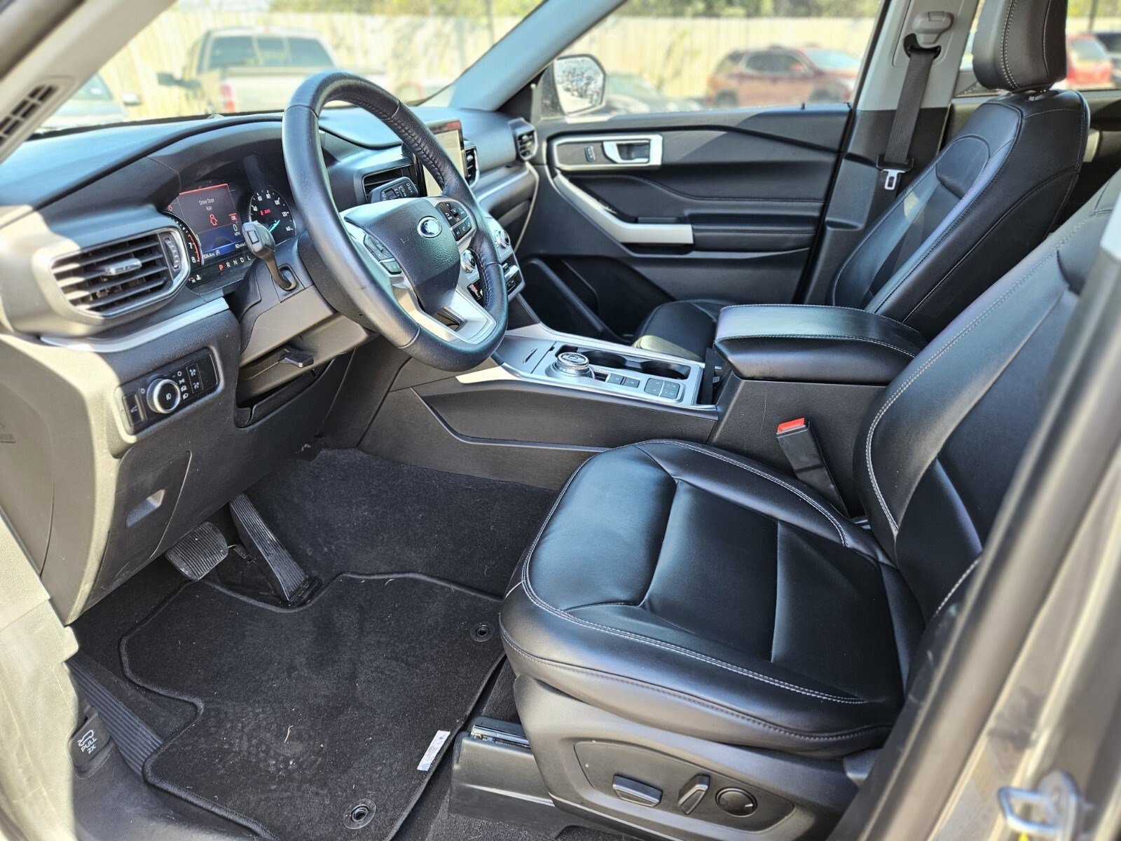 Certified 2023 Ford Explorer XLT w/ Equipment Group 202A image 19