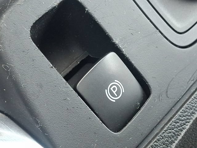 Used 2019 Chevrolet Traverse LT FWD image 27