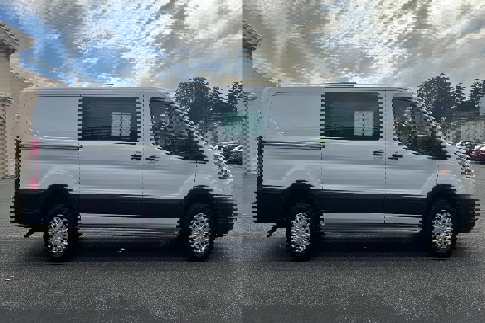 Certified 2023 Ford Transit 250 Low Roof w/ Exterior Upgrade Package image 3