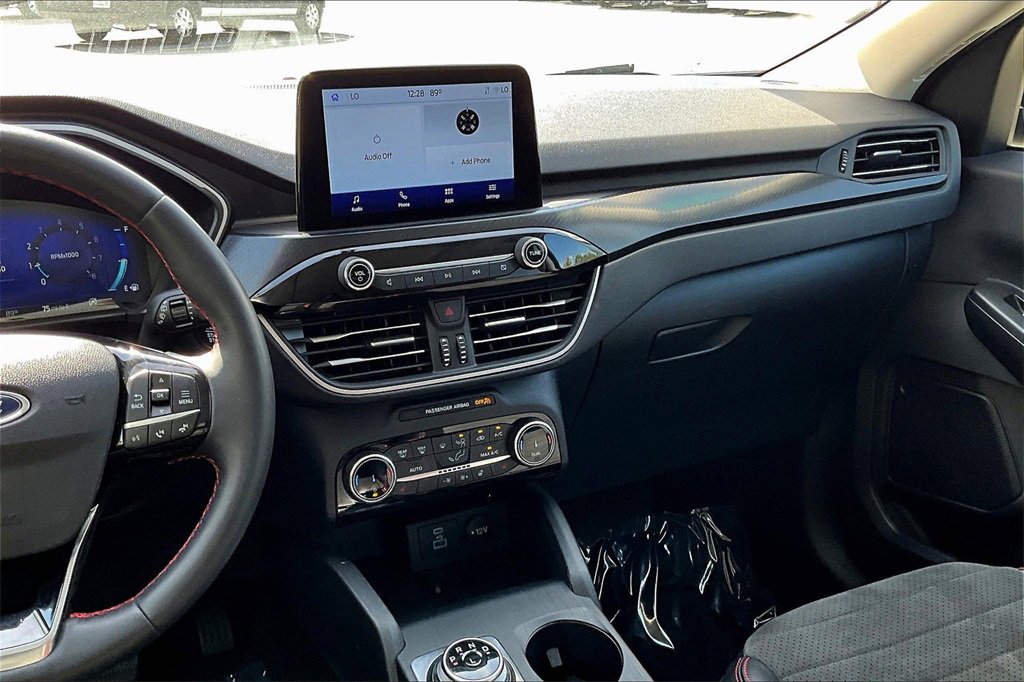 Certified 2022 Ford Escape SEL w/ SEL Stealth AWD Package image 6