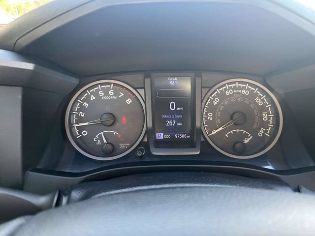 Used 2019 Toyota Tacoma TRD Off-Road AWD/4WD image 25
