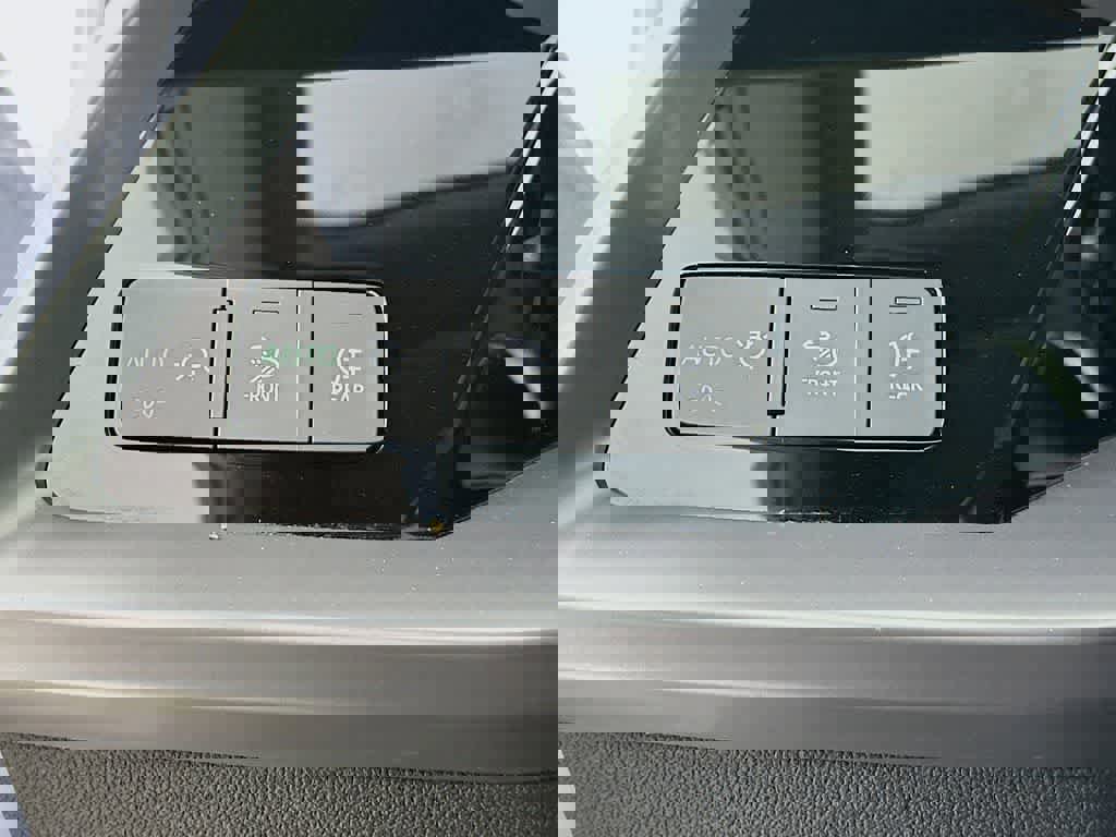 Used 2024 Audi A3 2.0T Premium image 27