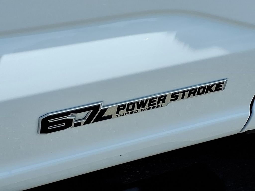 Certified 2025 Ford F350 XL w/ FX4 Off-Road Package AWD/4WD image 3