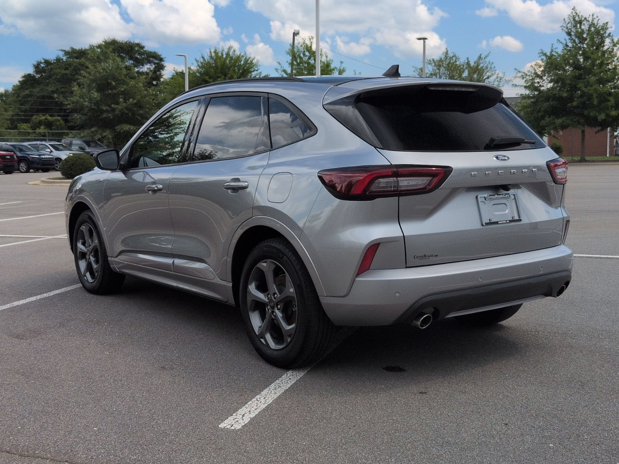 Certified 2024 Ford Escape ST-Line w/ Tech Pack #1 FWD image 6