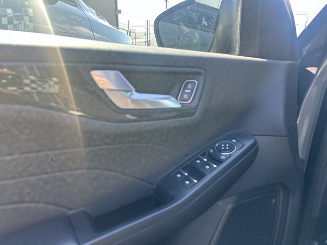 Certified 2023 Ford Escape ST-Line w/ Equipment Group 301A FWD image 17