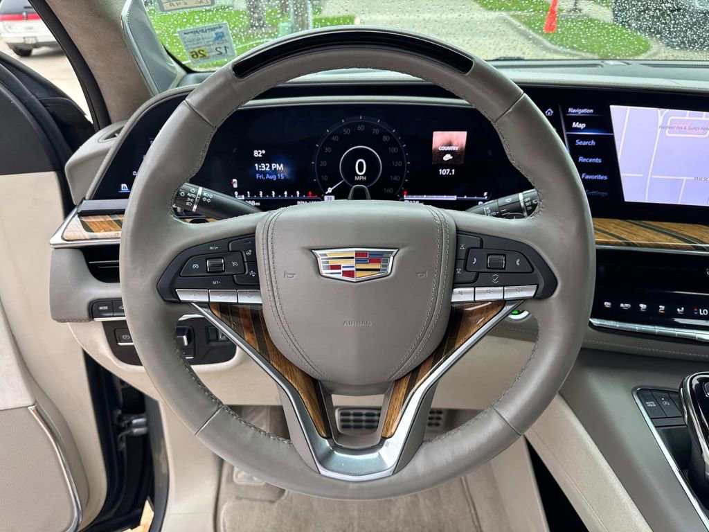 Used 2023 Cadillac Escalade ESV Sport Platinum image 23