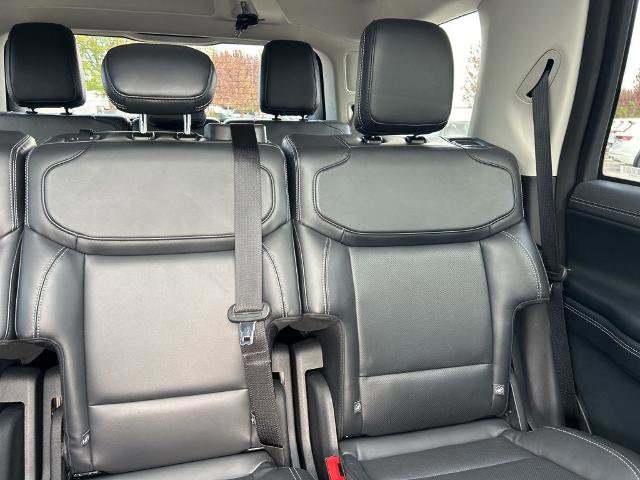 Certified 2025 Ford Expedition Platinum w/ Driver's Package image 39