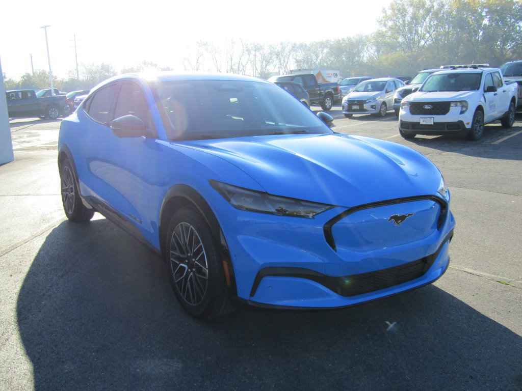 Certified 2024 Ford Mustang Mach-E Premium AWD/4WD image 7