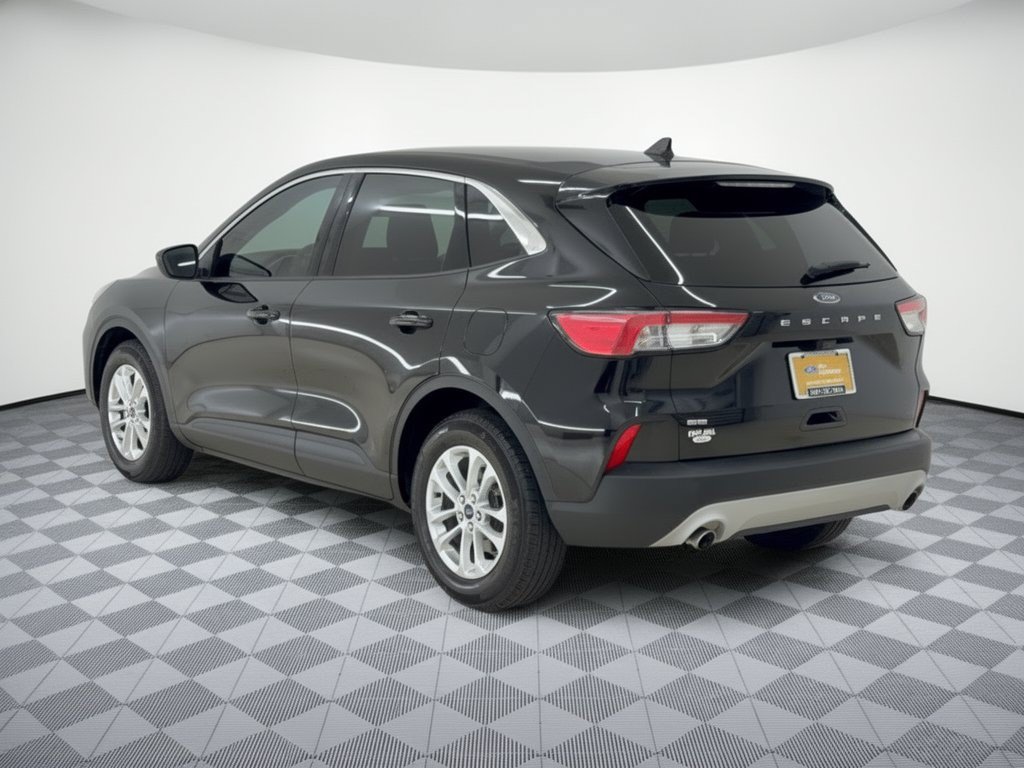 Certified 2022 Ford Escape SE w/ Convenience Package FWD image 3