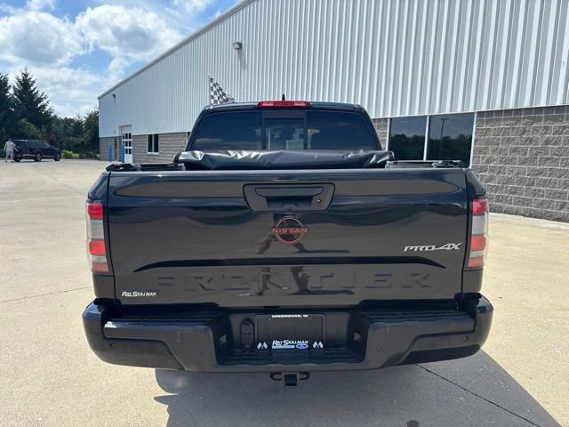Used 2022 Nissan Frontier PRO-4X w/ Pro-4X Premium Package AWD/4WD image 9