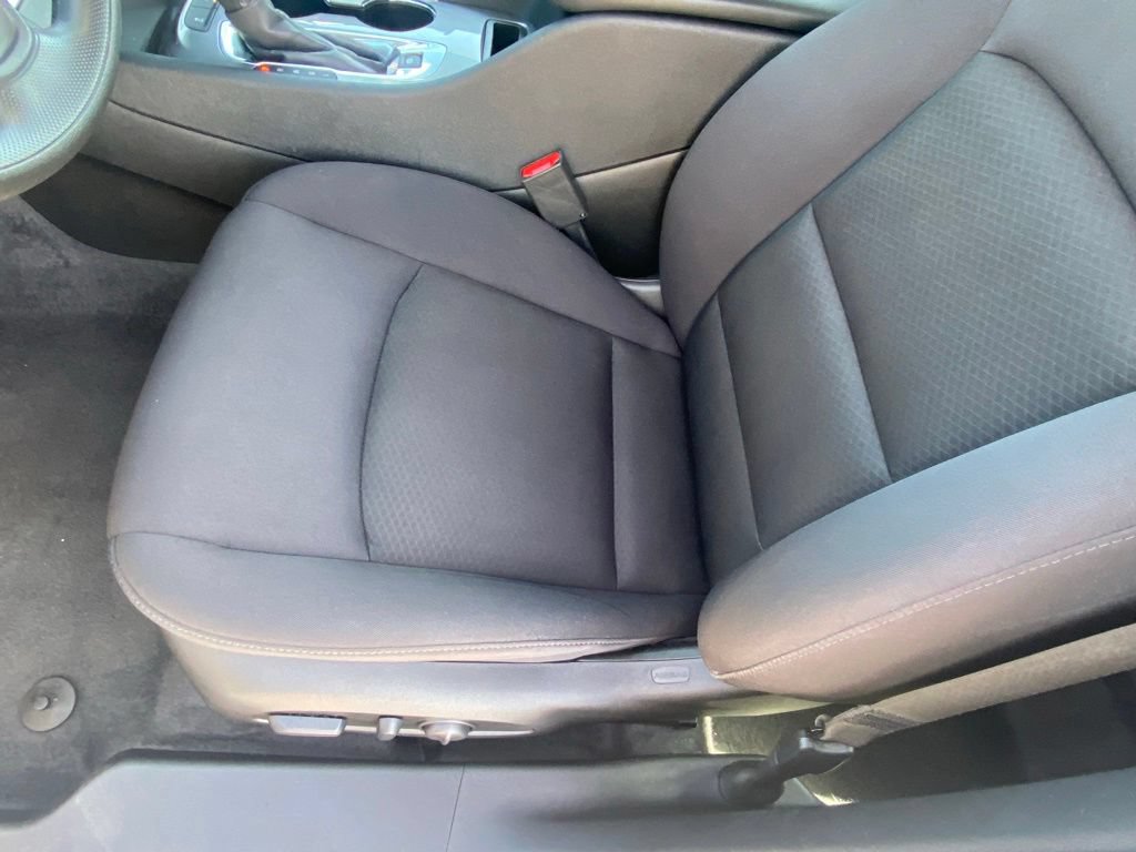 Used 2025 Chevrolet Malibu LT FWD image 21